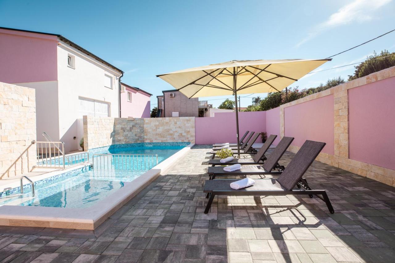 Apartman Laura Вир Экстерьер фото