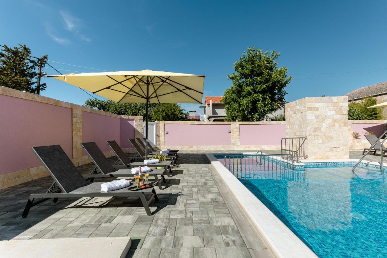 Apartman Laura Вир Экстерьер фото