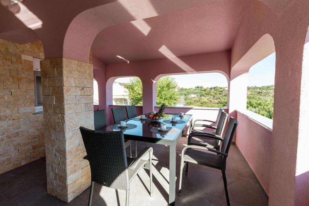 Apartman Laura Вир Экстерьер фото