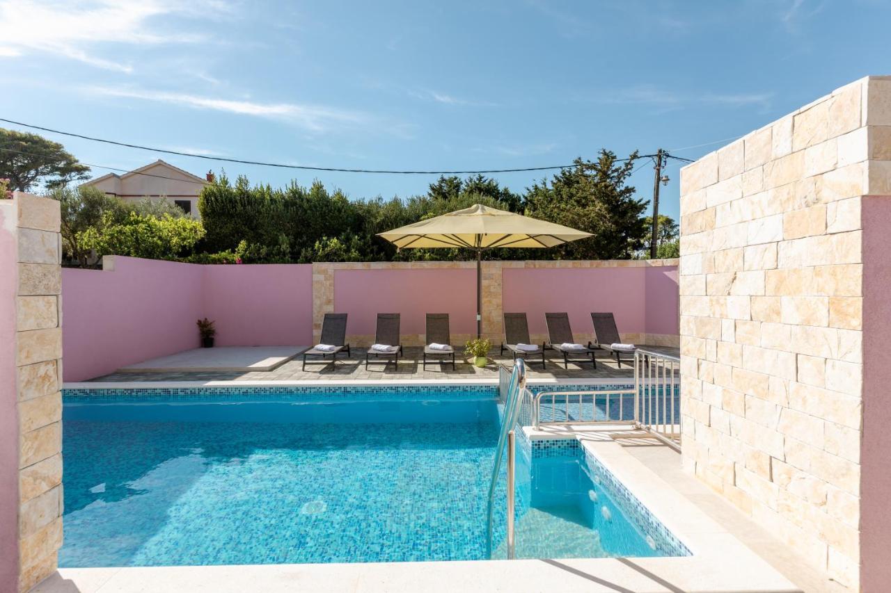 Apartman Laura Вир Экстерьер фото
