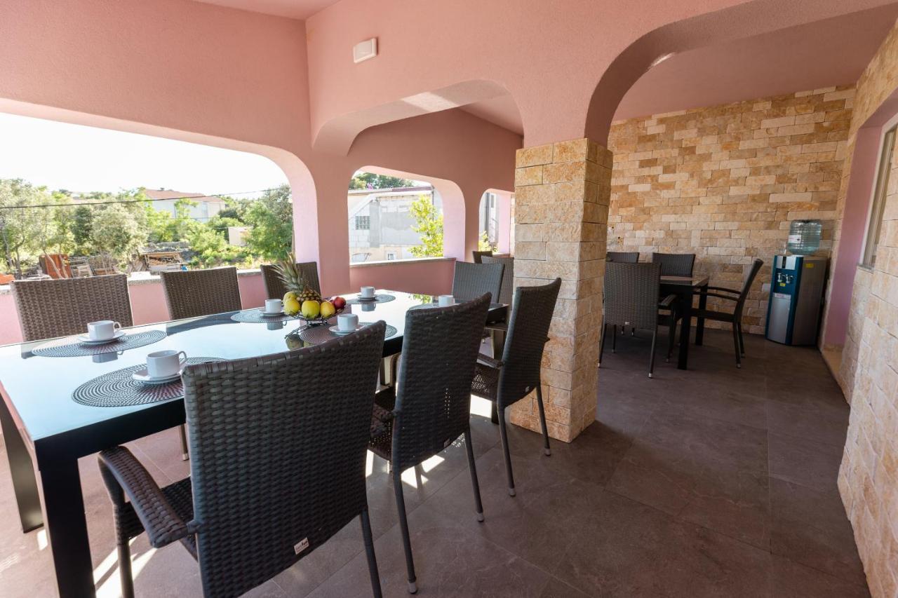 Apartman Laura Вир Экстерьер фото
